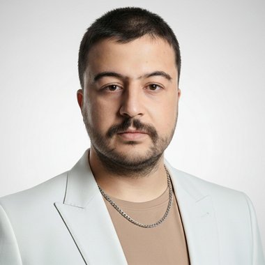 Mohamed S. - Freelance Ui Designer