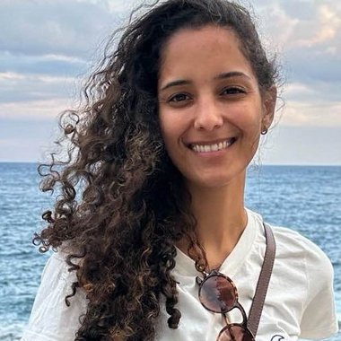 Gabrielle M. - Freelance Graphic Designer