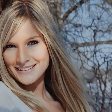 Lacy E. - Freelance Marketing Strategist