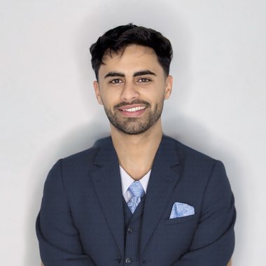 Mohamed C. - Freelance Social Media Freelancer