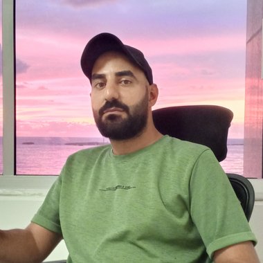mohamed s. - Freelance Web Designer