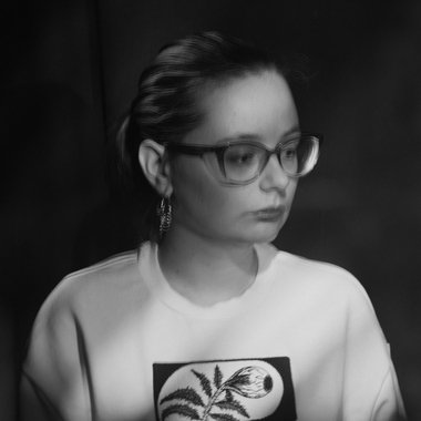 Cintia V. - Freelance Book Cover Designer