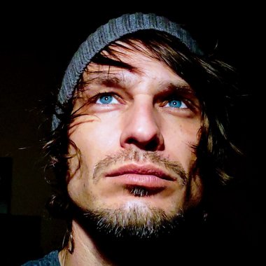 Atom S. - Freelance Songwriter