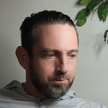 Eathon L. - Freelance Actor