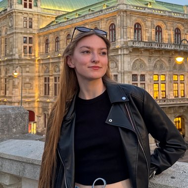 Hanna S. - Freelance 2d Animator