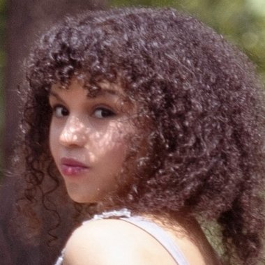 Stephanie H. - Freelance Songwriter