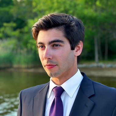 Seth B. - Freelance Content Creator