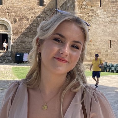 DrewLily - Freelance Video Editor