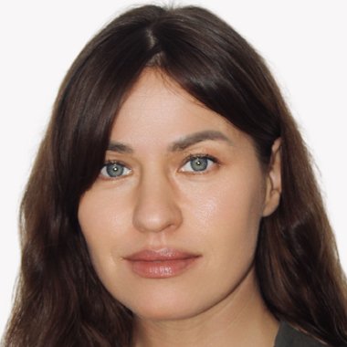 Justina K. - Freelance Growth Marketer