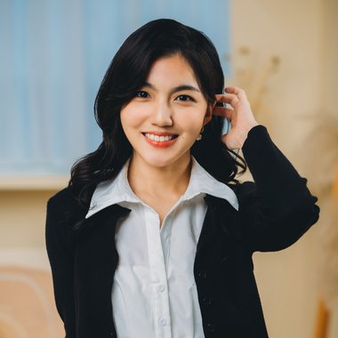 Vicky C. - Freelance Project Manager