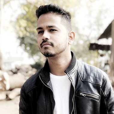 Niraj M. - Freelance Web Developer