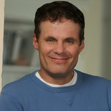 Ron G. - Freelance Motion Graphic Designer