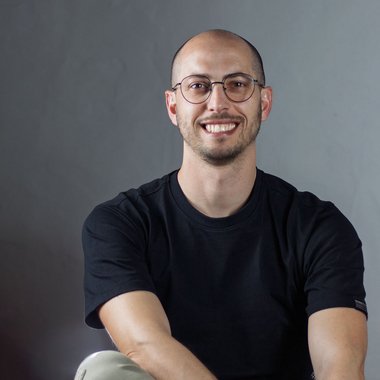 Valter R. - Freelance Web Developer