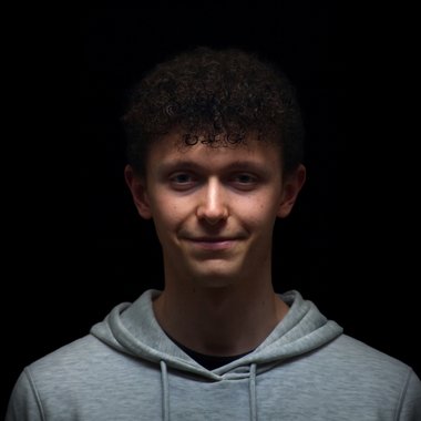 Owen J. - Freelance Filmmaker