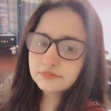 Iqra I. - Freelance Copywriter