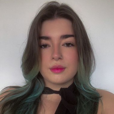 Salome M. - Freelance Graphic Designer