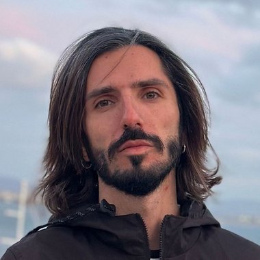 Samvel A. - Freelance Product Designer