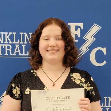 Annabelle E. - Freelance Illustrator