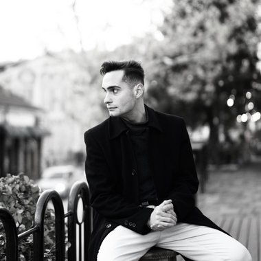 Tony H. - Freelance Videographer