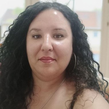 Mariana F. - Freelance Video Editor