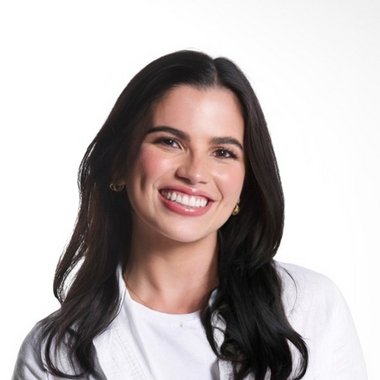Daniella R. - Freelance Copywriter