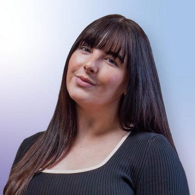 Kirsten W. - Freelance Brand Designer