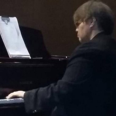 Chapz V. - Freelance Band