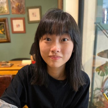 Zoey L. - Freelance Web Developer
