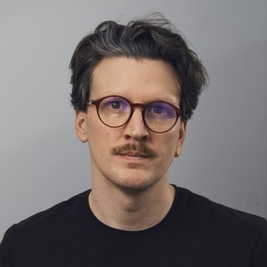 David E. - Freelance Designer