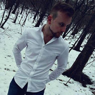 Nicolai M. - Freelance Music Producer