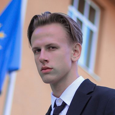 Iliya C. - Freelance Photoshop Editor