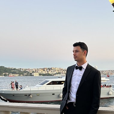 Baris A. - Freelance Developer