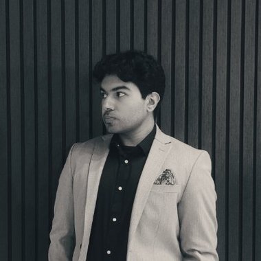 Ali - Freelance Assistant Editor