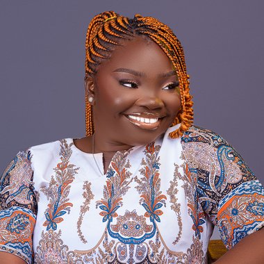 Florence E. - Freelance Digital Marketer