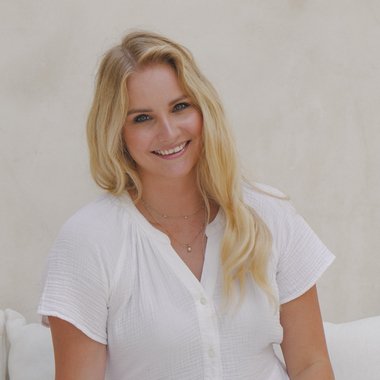 Laura W. - Freelance Marketing Strategist