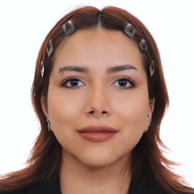 Eliza S. - Freelance Set Designer