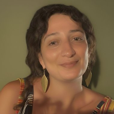 Sandra S. - Freelance Book Illustrator