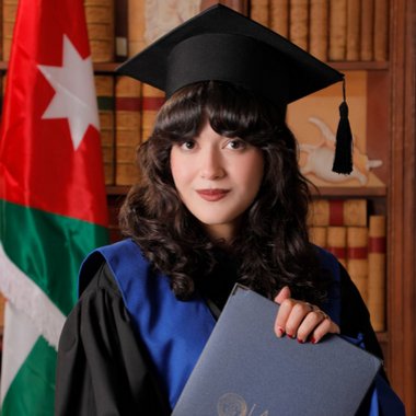 Batoul A. - Freelance Designer