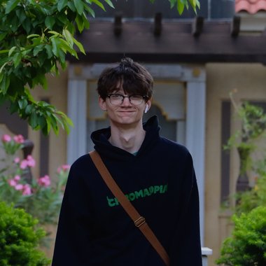 Cameron M. - Freelance Web Developer