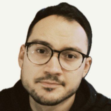 Patrick R. - Freelance Social Media Manager