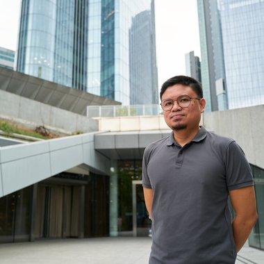 Juan Raphael Magallanes (JR)