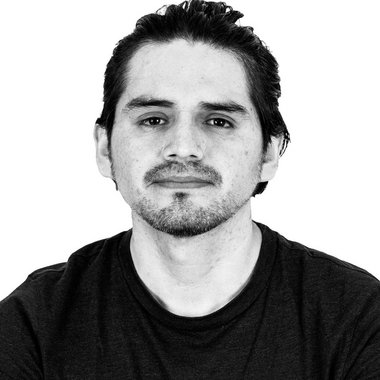 Dany N. - Freelance Presentation Designer