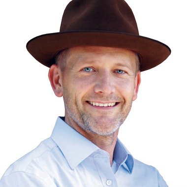 David F. - Freelance Content Creator