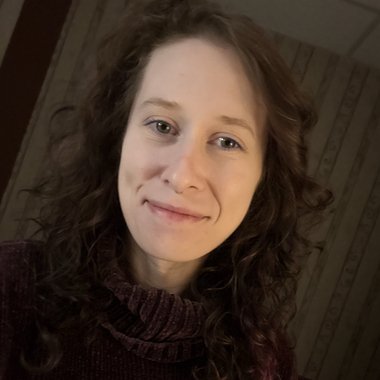 Olivia G. - Freelance Audio Engineer