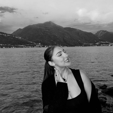 Sandra K. - Freelance Video Editor