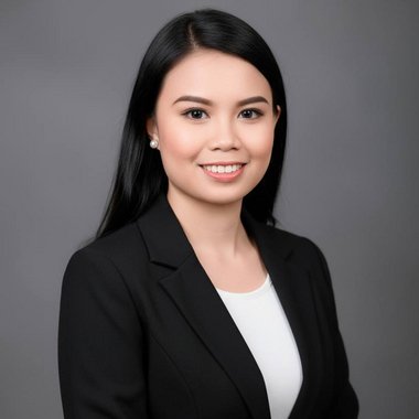 Lorena P. - Freelance Data Analyst