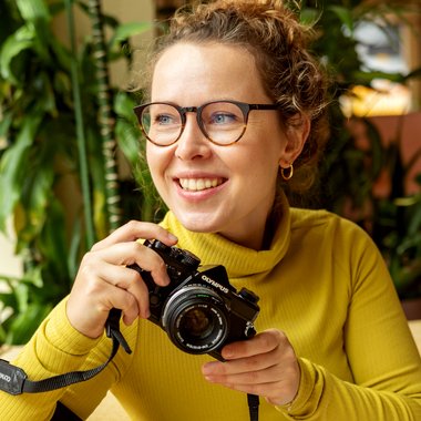 Anna P. - Freelance Brand Designer