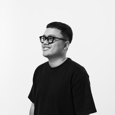 David P. - Freelance Graphic Designer
