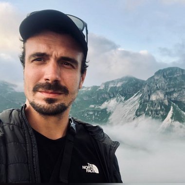 Adriaan L. - Freelance Videographer