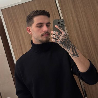 Rafael S. - Freelance Web Developer